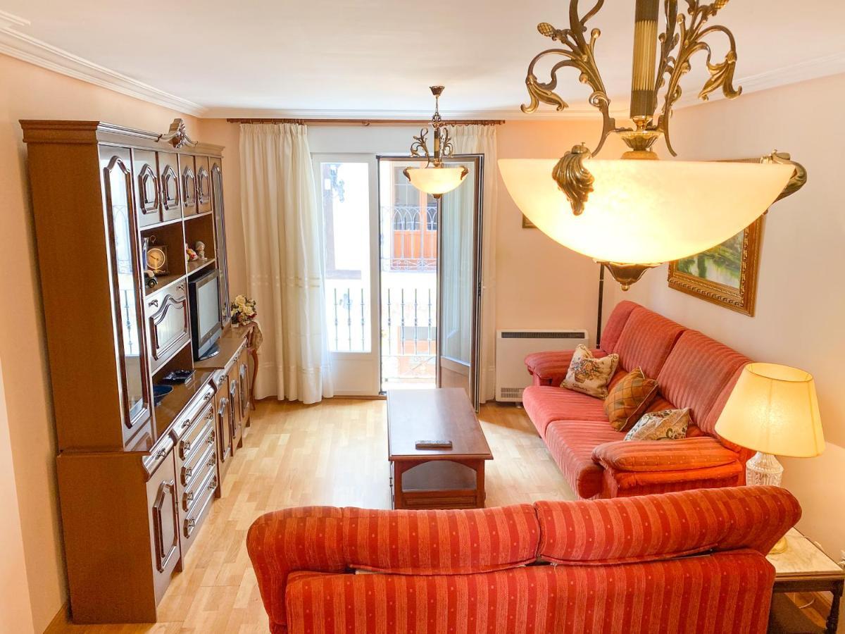 Vivienda Turistica Los Leones Berlanga de Duero Exteriör bild