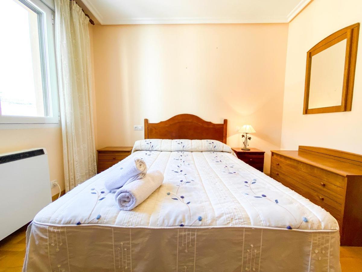 Vivienda Turistica Los Leones Berlanga de Duero Exteriör bild